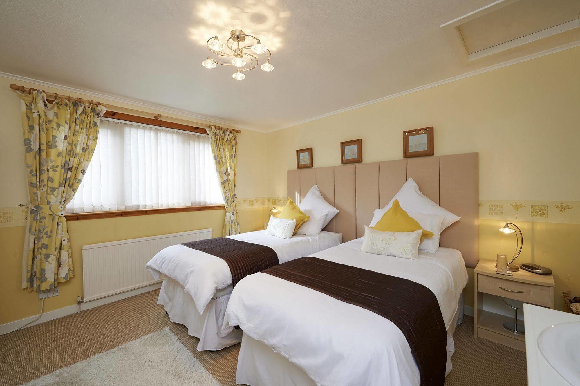 Ailigean B&B Inverness Extérieur photo